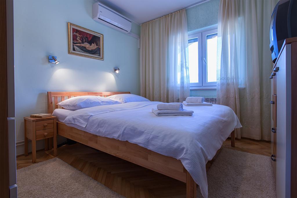 Holiday Villa Anna Primorski Dolac ภายนอก รูปภาพ