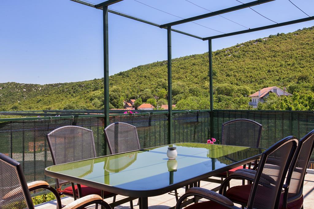 Holiday Villa Anna Primorski Dolac ภายนอก รูปภาพ