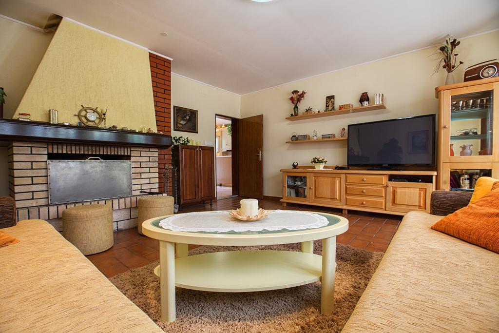 Holiday Villa Anna Primorski Dolac ภายนอก รูปภาพ