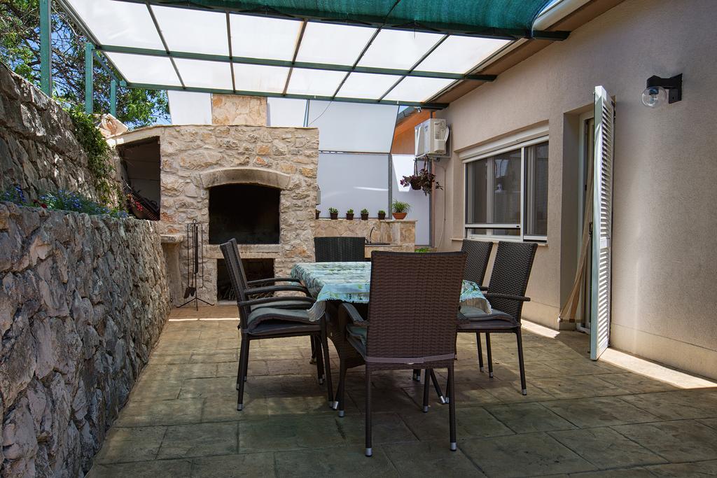 Holiday Villa Anna Primorski Dolac ภายนอก รูปภาพ